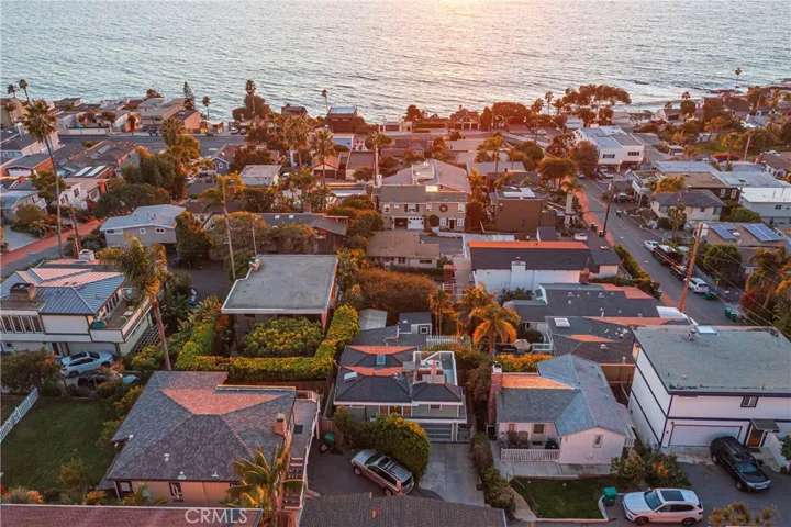31911 Crestwood Place, Laguna Beach, California 92651