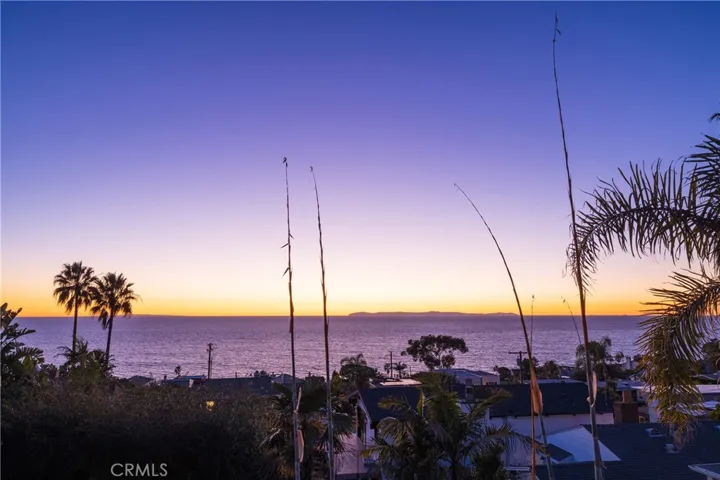 31911 Crestwood Place, Laguna Beach, California 92651