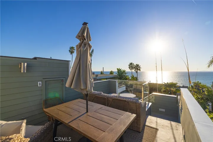 31911 Crestwood Place, Laguna Beach, California 92651