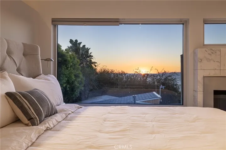 31911 Crestwood Place, Laguna Beach, California 92651