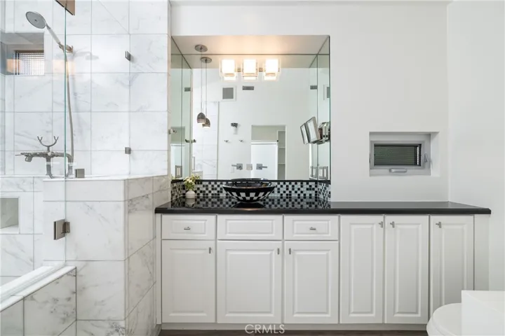 31911 Crestwood Place, Laguna Beach, California 92651