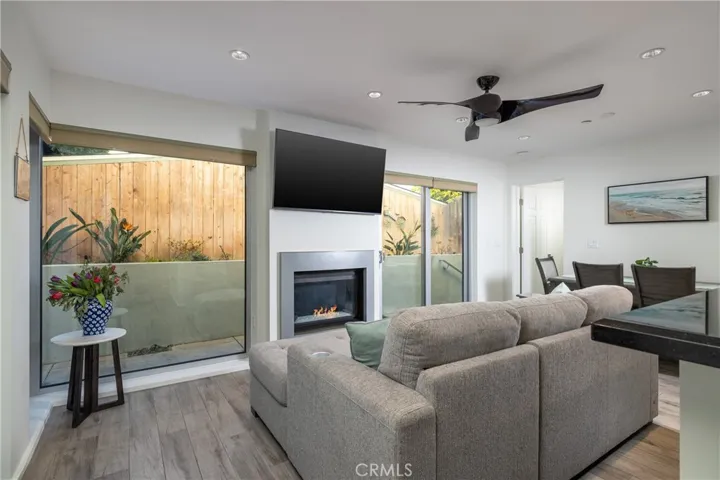 31911 Crestwood Place, Laguna Beach, California 92651