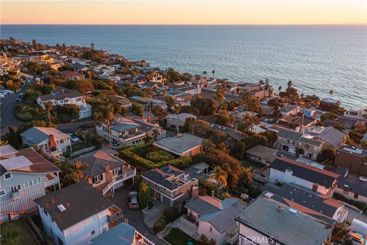 31911 Crestwood Place, Laguna Beach, California 92651