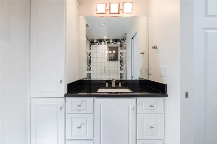 31911 Crestwood Place, Laguna Beach, California 92651