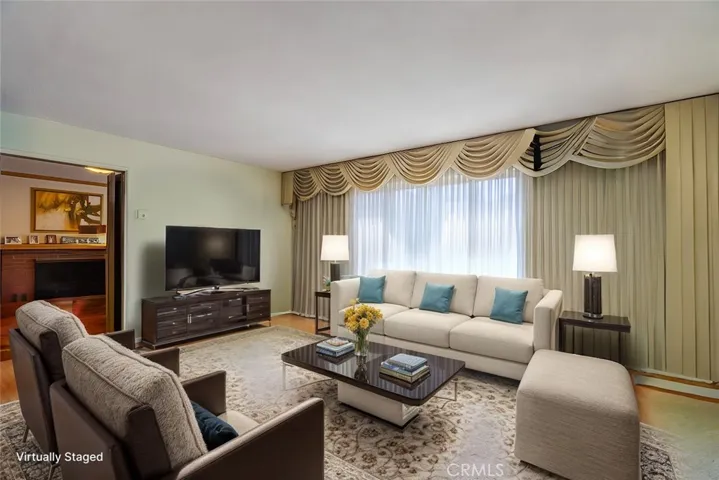 1016 El Mirador Drive, Fullerton, California 92835
