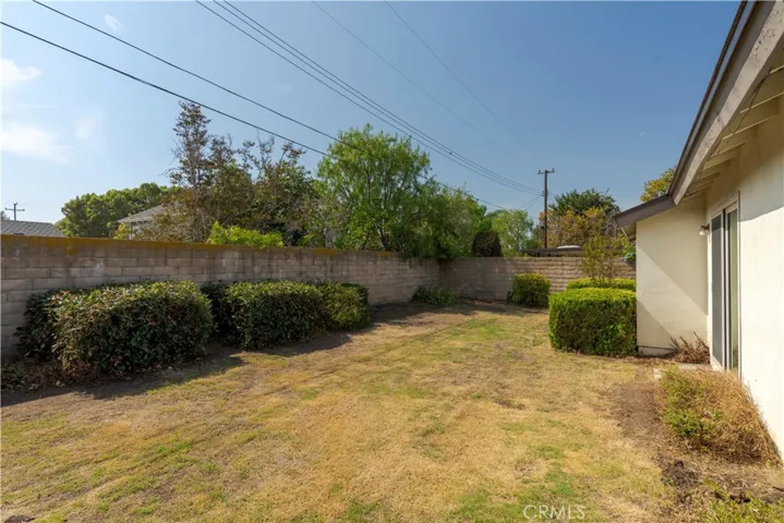 1016 El Mirador Drive, Fullerton, California 92835
