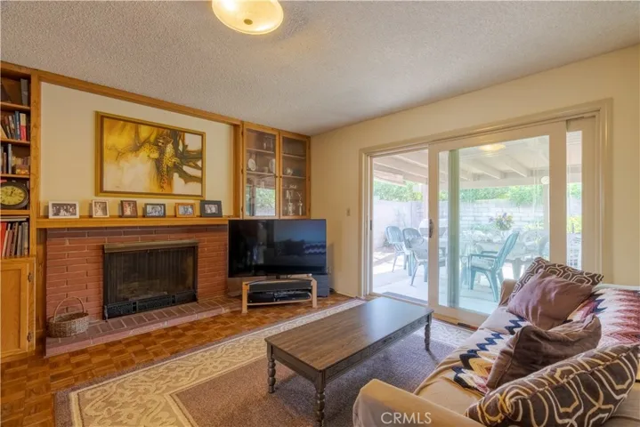 1016 El Mirador Drive, Fullerton, California 92835