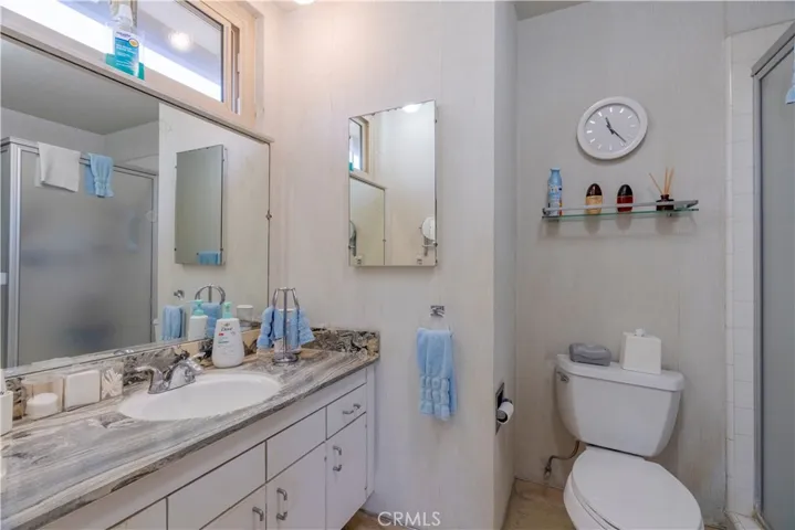 1016 El Mirador Drive, Fullerton, California 92835