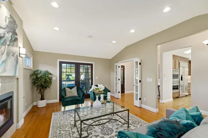 327 Christina Ct, Pleasanton, California 94566