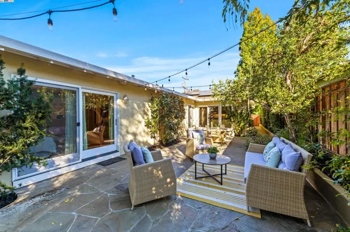 327 Christina Ct, Pleasanton, California 94566