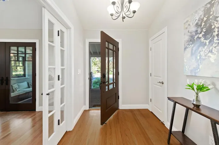327 Christina Ct, Pleasanton, California 94566