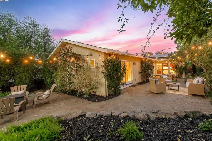 327 Christina Ct, Pleasanton, California 94566