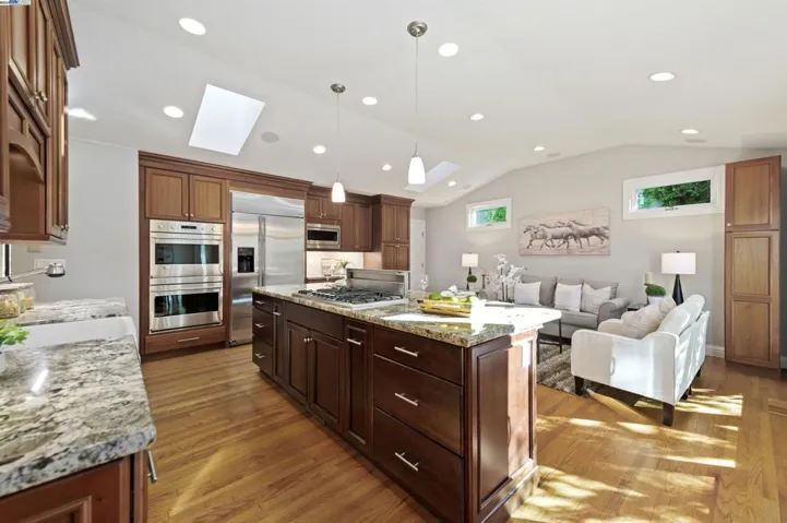 327 Christina Ct, Pleasanton, California 94566