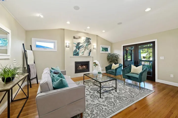 327 Christina Ct, Pleasanton, California 94566