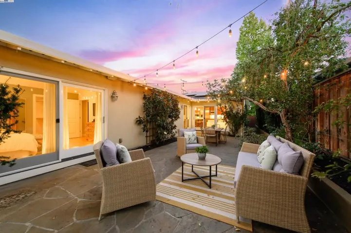 327 Christina Ct, Pleasanton, California 94566