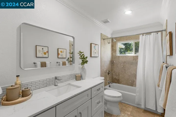 72 Del Hambre Cir, Walnut Creek, California 94595
