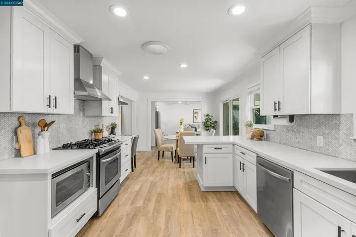 72 Del Hambre Cir, Walnut Creek, California 94595