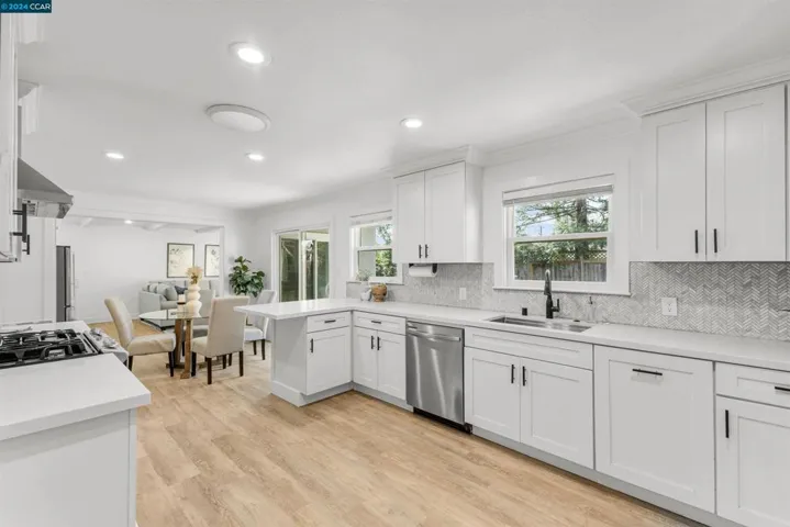 72 Del Hambre Cir, Walnut Creek, California 94595