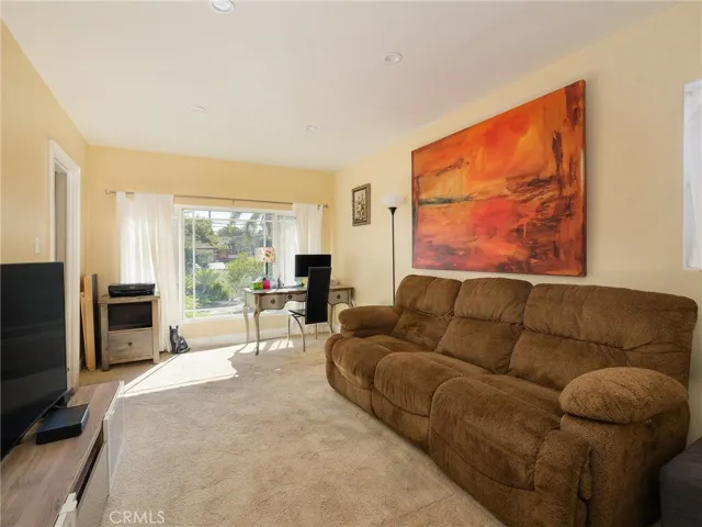 2061 Trudie Drive, Rancho Palos Verdes, California 90275