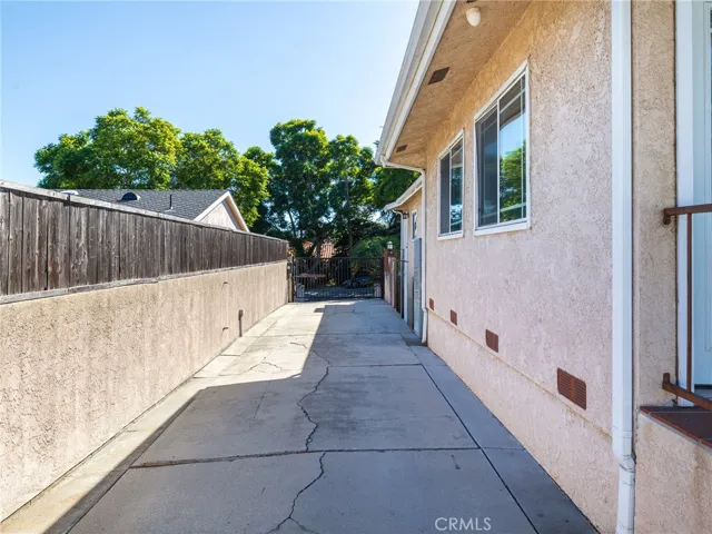 2061 Trudie Drive, Rancho Palos Verdes, California 90275