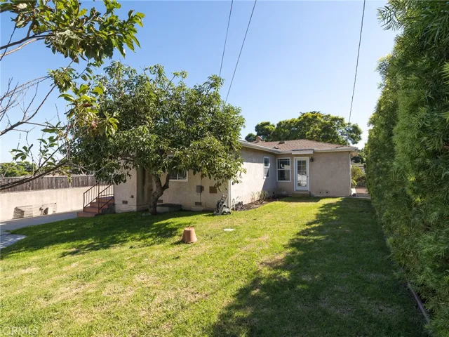 2061 Trudie Drive, Rancho Palos Verdes, California 90275