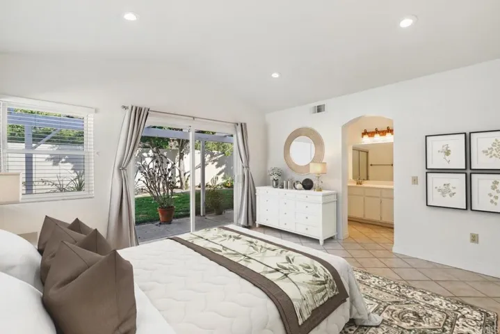 5381 Blackberry Way, Oceanside, California 92057