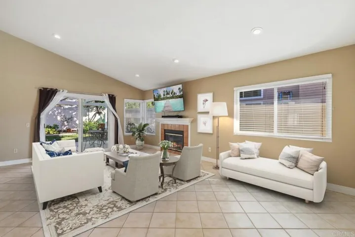 5381 Blackberry Way, Oceanside, California 92057
