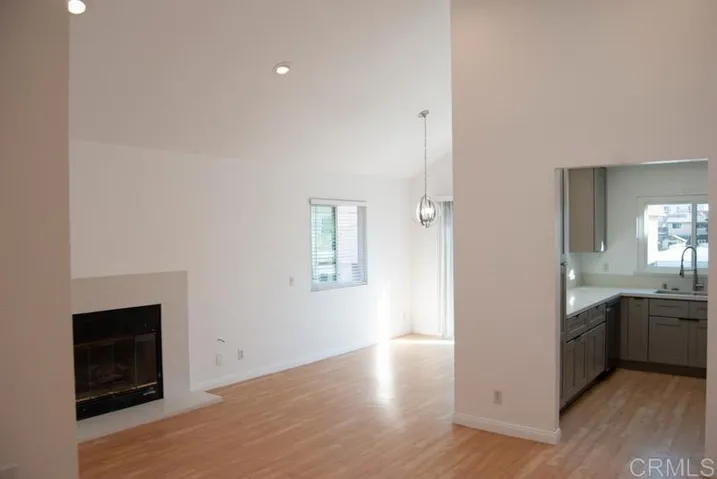 5037 Niagara Avenue, San Diego, California 92107