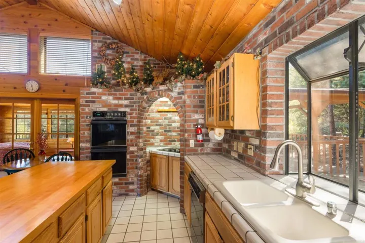 1275 Canyon Drive, Julian, California 92036