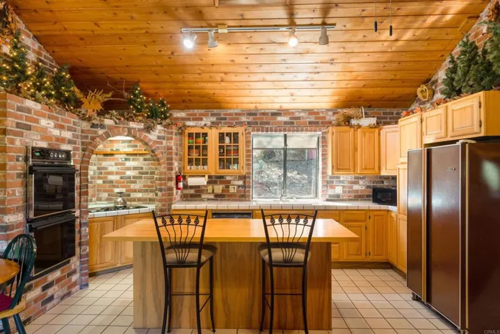 1275 Canyon Drive, Julian, California 92036