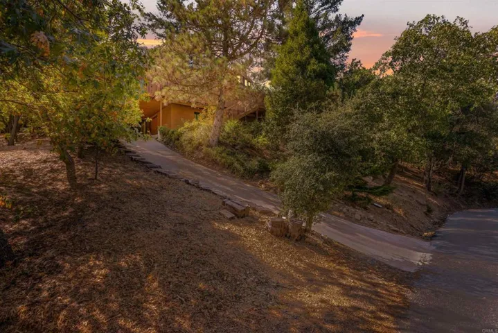 1275 Canyon Drive, Julian, California 92036