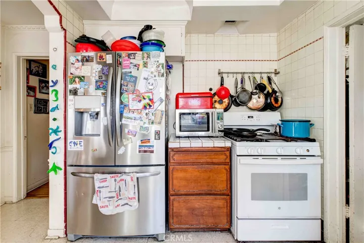Unit 812 Kitchen