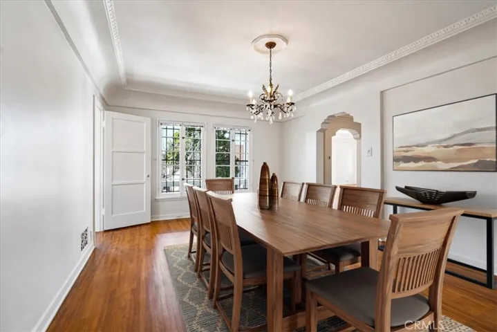 Unit 814 Formal Dining