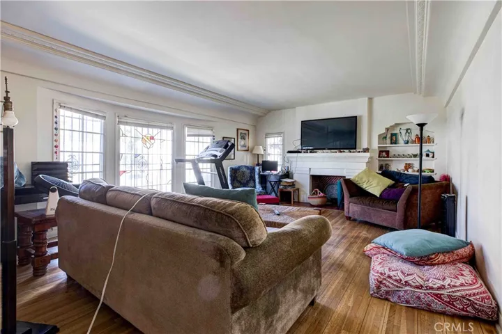 Unit 812 Living Room