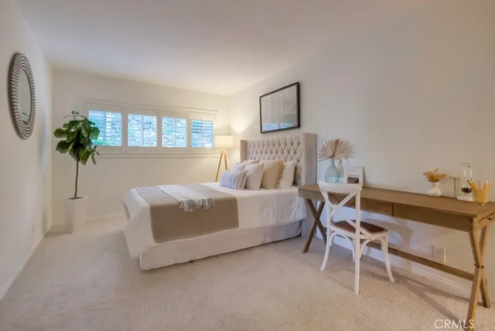 2038 Santa Rena Drive, Rancho Palos Verdes, California 90275