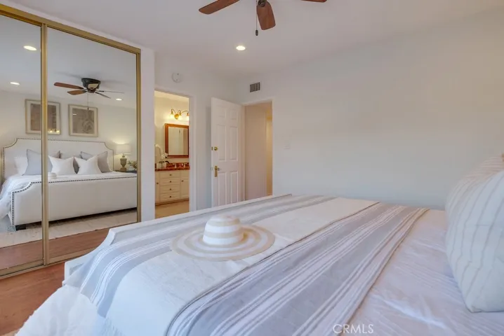 2038 Santa Rena Drive, Rancho Palos Verdes, California 90275