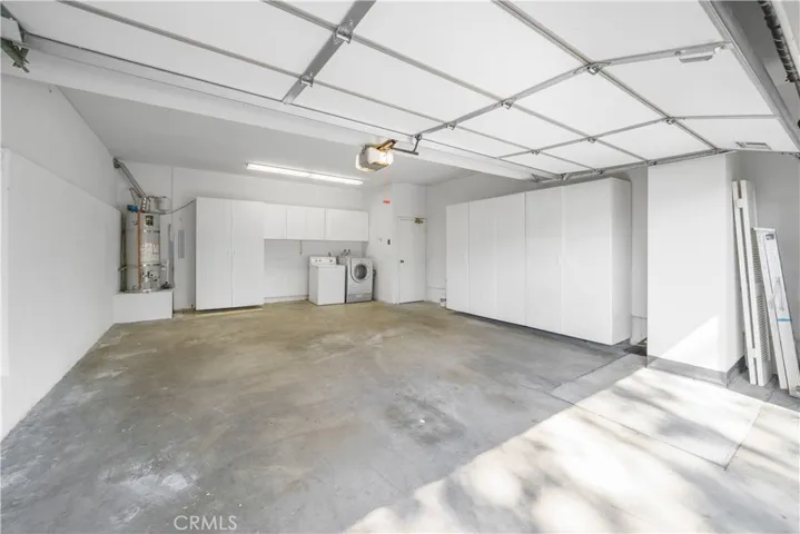 11824 Moorpark Street A, Studio City, California 91604