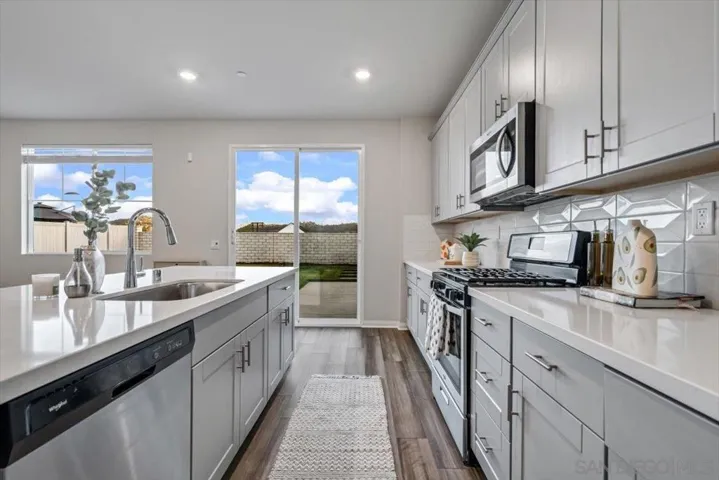 28230 Blossom Court, Valley Center, California 92082