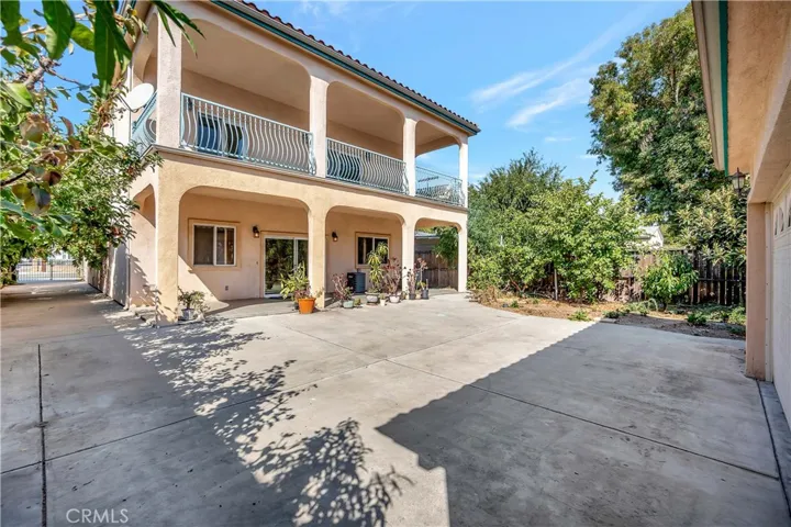 218 N Mcpherrin Avenue, Monterey Park, California 91754