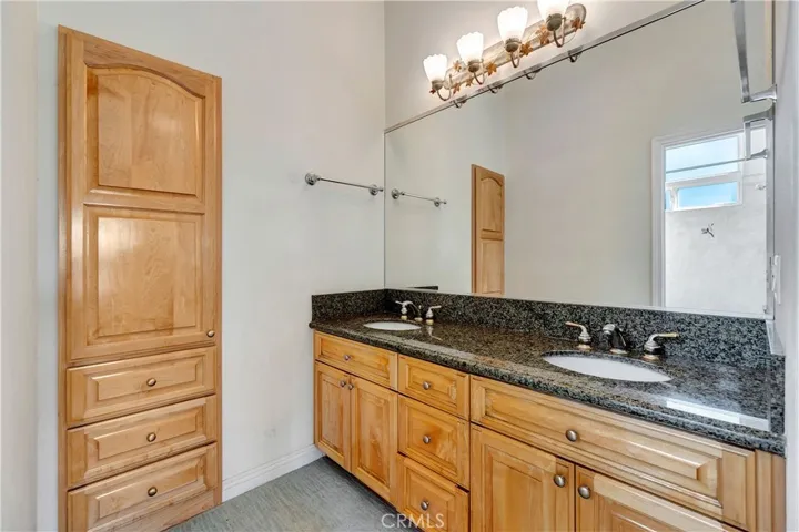 218 N Mcpherrin Avenue, Monterey Park, California 91754
