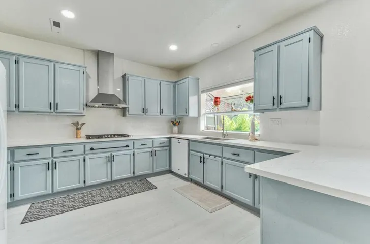 1864 Declaration Street, Salinas, California 93906