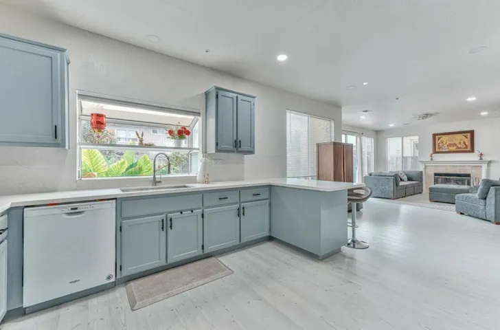 1864 Declaration Street, Salinas, California 93906