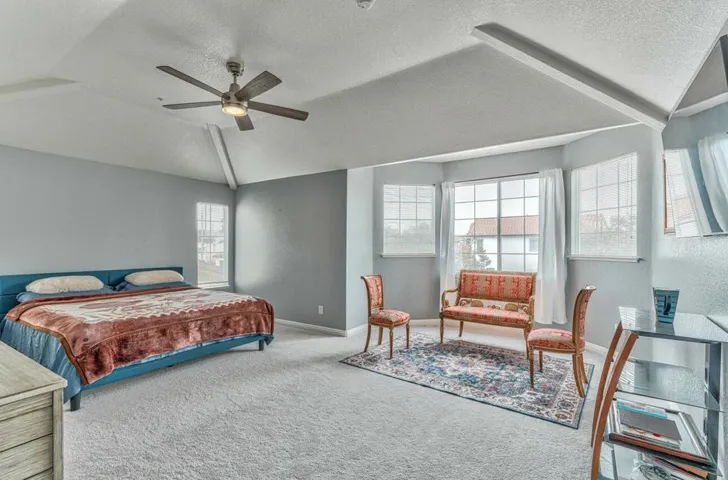 1864 Declaration Street, Salinas, California 93906