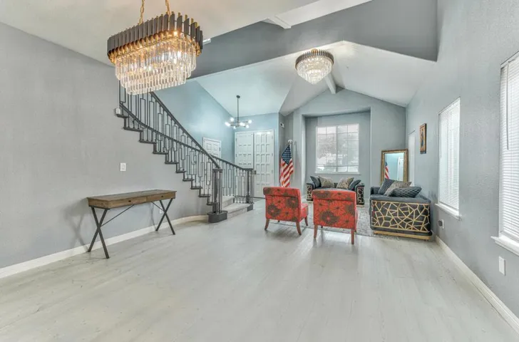 1864 Declaration Street, Salinas, California 93906