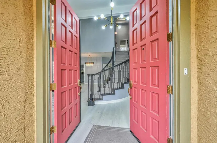 1864 Declaration Street, Salinas, California 93906