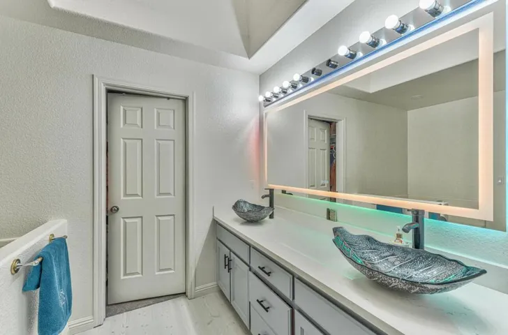 1864 Declaration Street, Salinas, California 93906