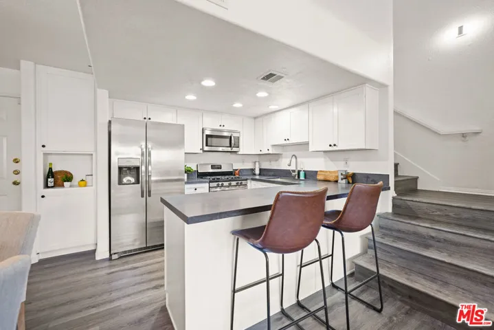 Breakfast Bar