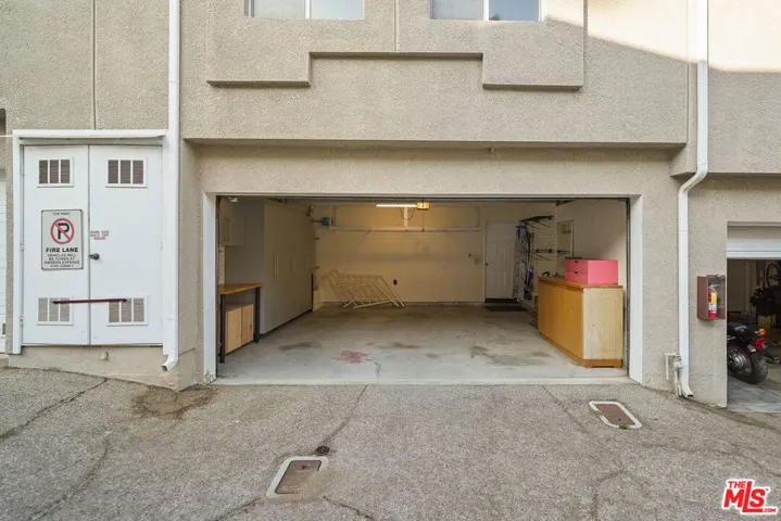 2 Car Garage