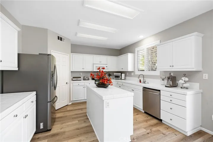 46383 Vianne Court, Temecula, California 92592