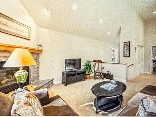 8676 Trout Avenue, Kings Beach, California 96143